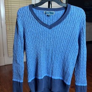 Karen Scott 2 toned blue sweater/size Large